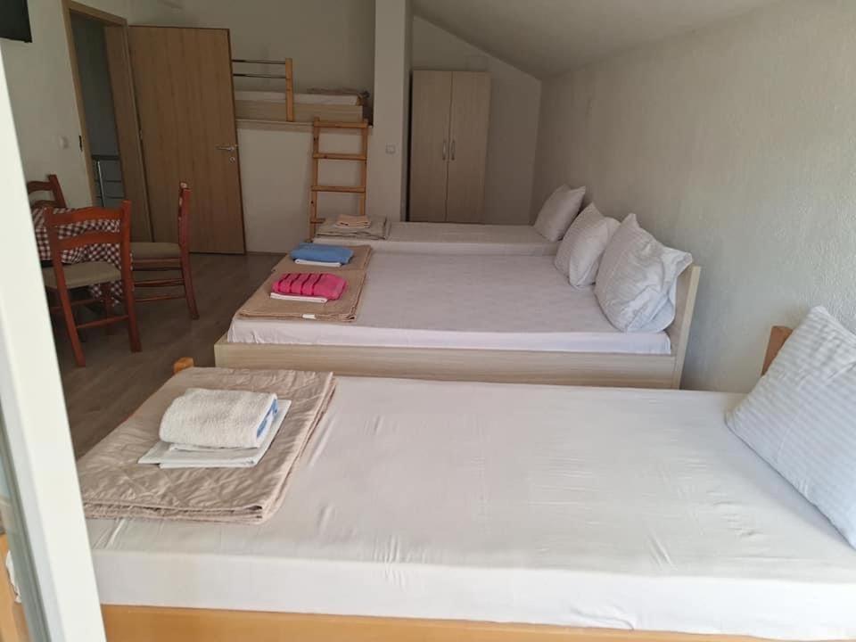 Apartments Ana Dojran Екстер'єр фото